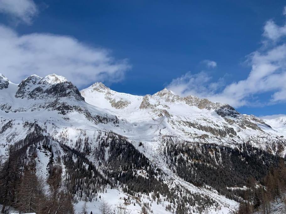 Casa Dorino - Luogo Idilliaco, Ideale Per Famiglie, Terrazza Ed Ampio Giardino, Vista Montagne, Sauna Privata Rodi Kültér fotó